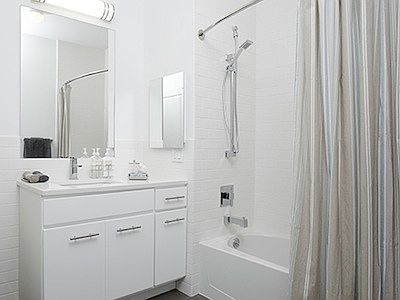 3rd image of 21 Willett Ave APT 205