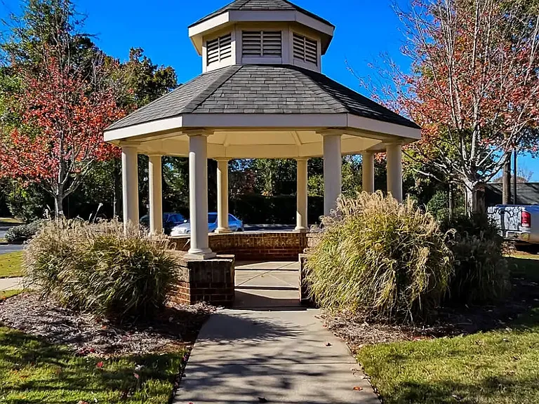 Augusta Heights — Photo 1