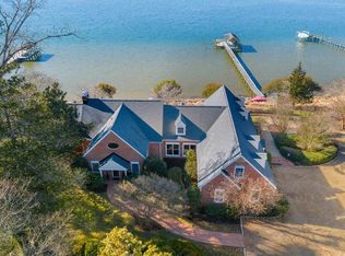 979 Twiggs Ferry Rd, Hartfield, VA 23071