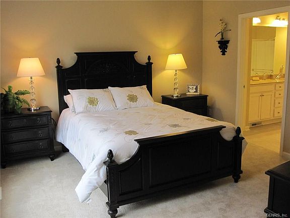 3rd image of 1074 Creek Field Dr #4