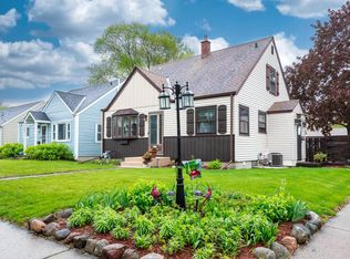 1501 E Norwich Ave, Milwaukee, WI 53235