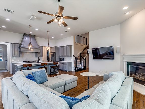 4th image of 15193 Basket Oak Rd