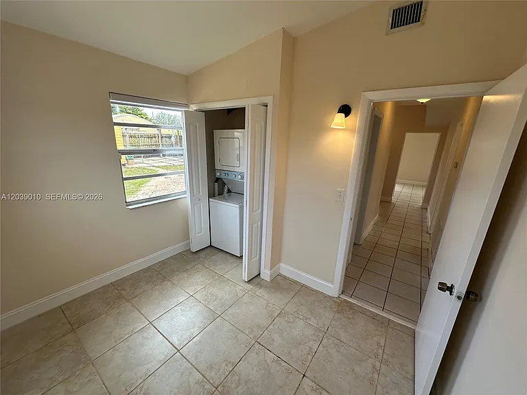 4410 SW 39th St — Photo 21