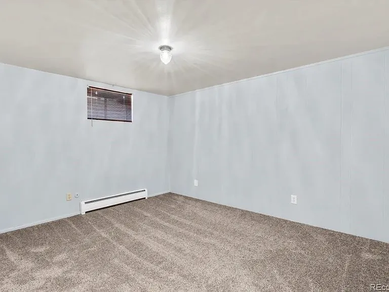 1685 S Kenton Way — Photo 29