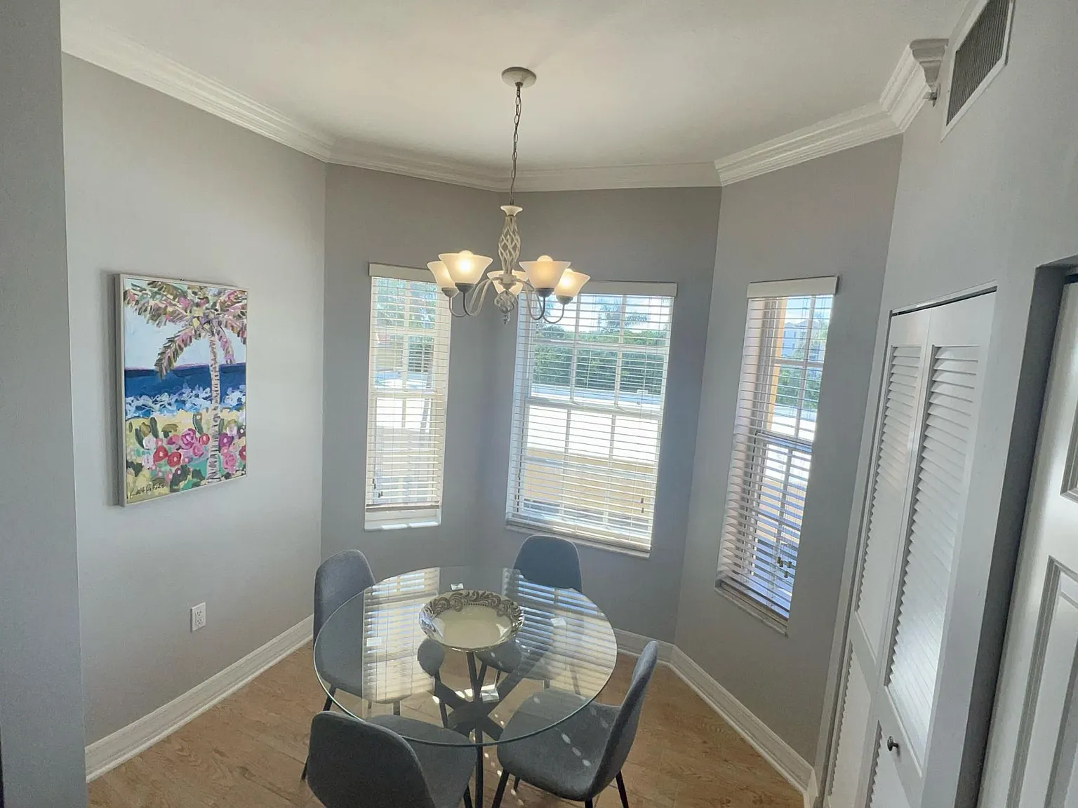 1 bed, 900 sqft, $6,000 — Photo 4