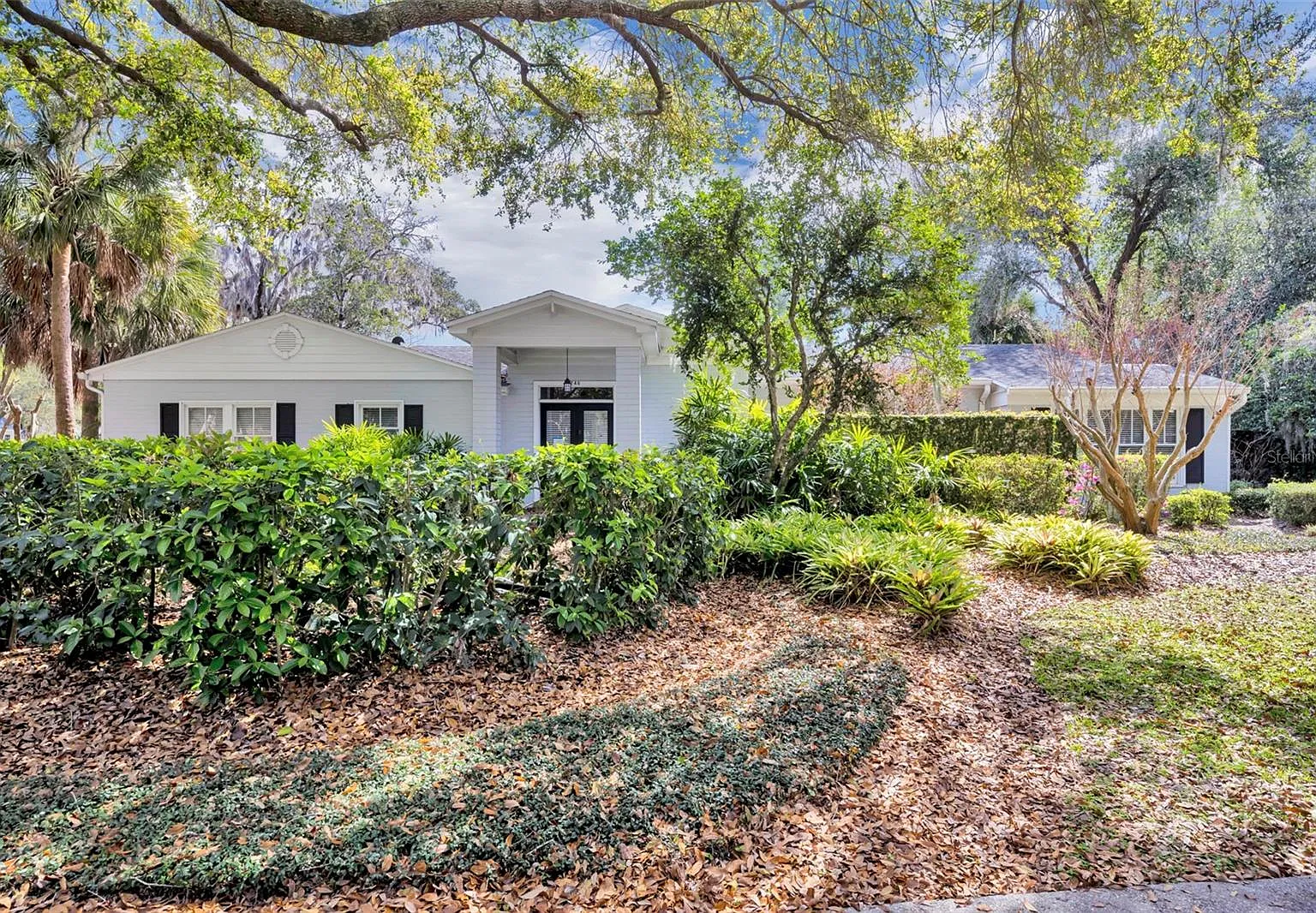 2 bed, 2281 sqft, $5,850 — Photo 4