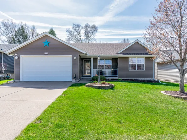 1951 W 59th St, Davenport, IA 52806