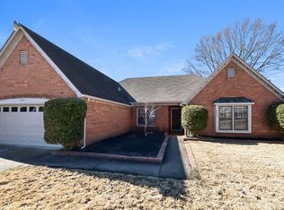 2025 Westbriar Dr, Cordova, TN 38016