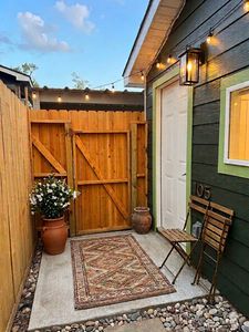 7004 Santa Maria St, Houston, TX, 77023