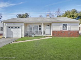 200 Westbrook Dr, Toms River, NJ 08757