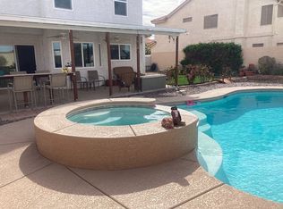 422 Old Palms Dr, Las Vegas, NV 89123