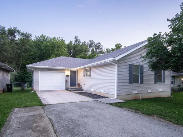 2924 W Lincoln Street, Springfield, MO 65802
