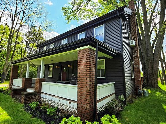 2nd image of 3858 Waterloo Rd