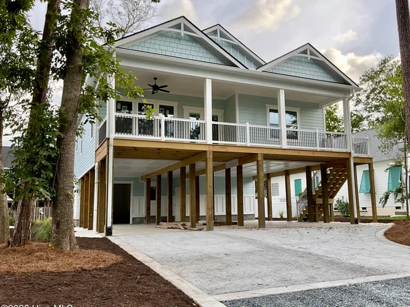 5605 E Yacht Drive, Oak Island, NC 28465