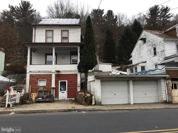 531 Peacock St, Pottsville, PA 17901