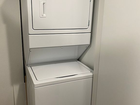 5th image of 927 U St #307
