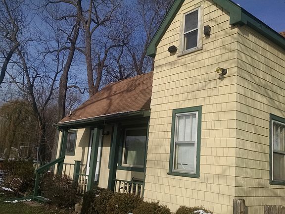 Front of house facing river