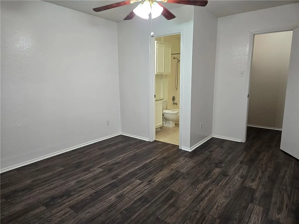 4 bed, 1326 sqft, $1,500 — Photo 4