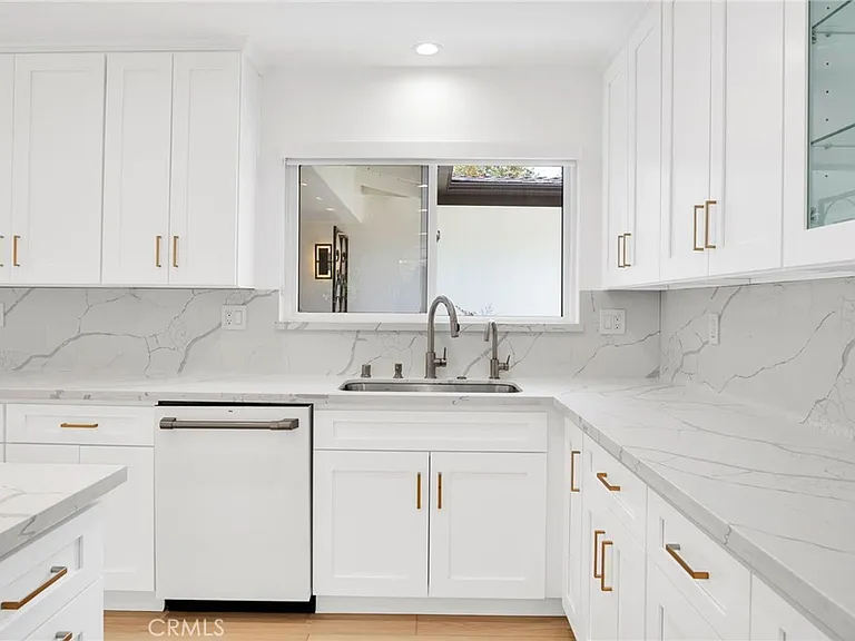 937 Misty Isle Dr — Photo 15