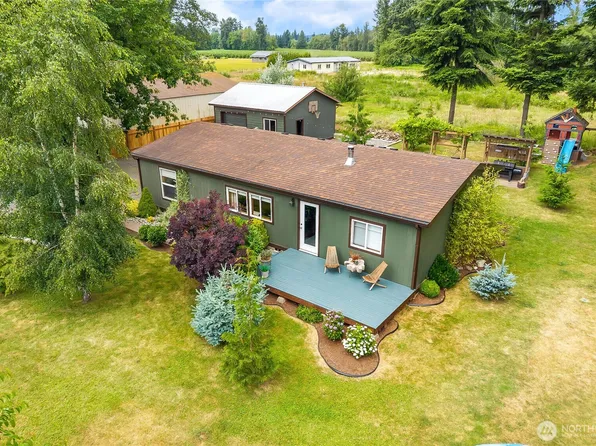 2526 Birch Bay Lynden Road, Custer, WA 98240