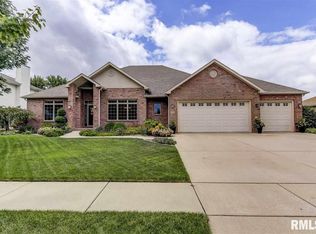 1905 Grist Mill Dr, Springfield, IL 62711