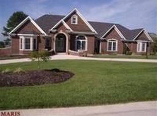 15 Liberty Sq, Dardenne Prairie, MO 63368