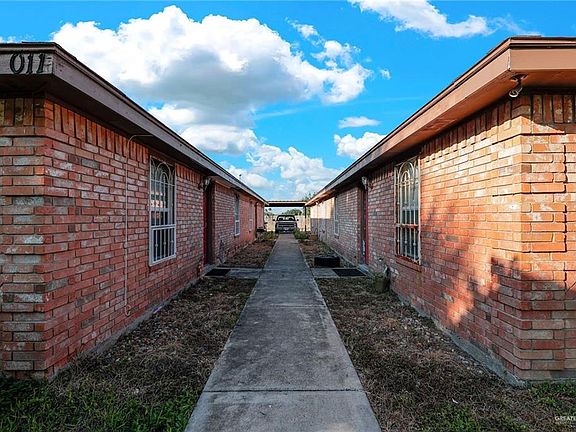 2nd image of 2011 Villa Linda Ave
