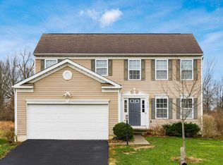 318 Haystack Ave, Pataskala, OH 43062