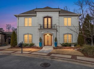 3762 Village Ln, Mountain Brook, AL 35223