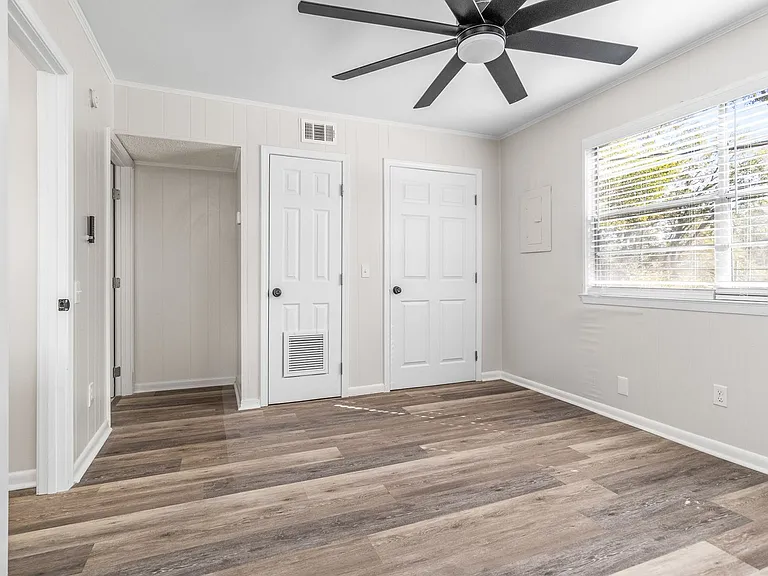 6631 Magnolia St — Photo 40