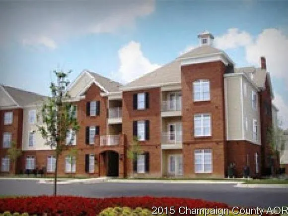 1903 N Lincoln Ave APT 306 photo 1