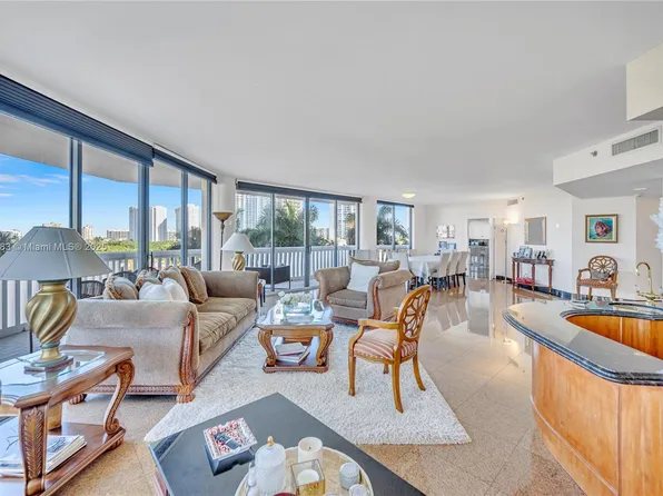 2000 Island Blvd APT 806, Aventura, FL 33160