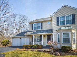 218 Sarahs Ln, Harleysville, PA 19438