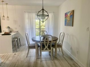 788 Park Shore Dr APT H36, Naples, FL 34103