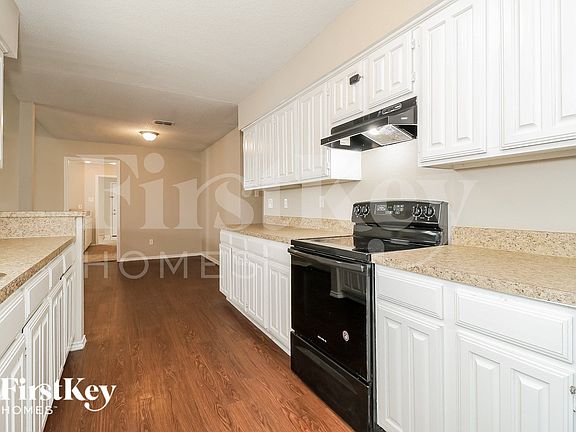 5th image of 3008 Clovermeadow Dr