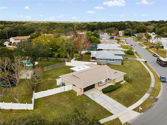 2nd image of 750 Little Wekiva Cir