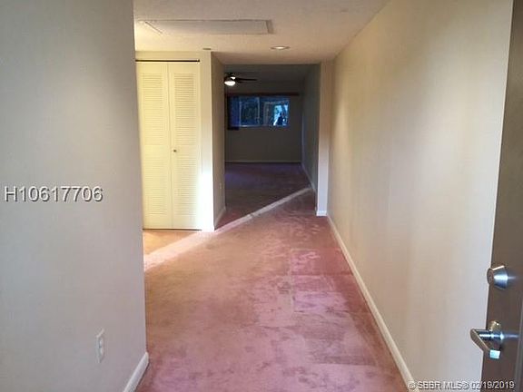 3rd image of 900 SW 142nd Ave APT 112L