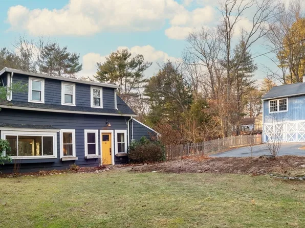 43 Myrtle St, Norfolk, MA 02056