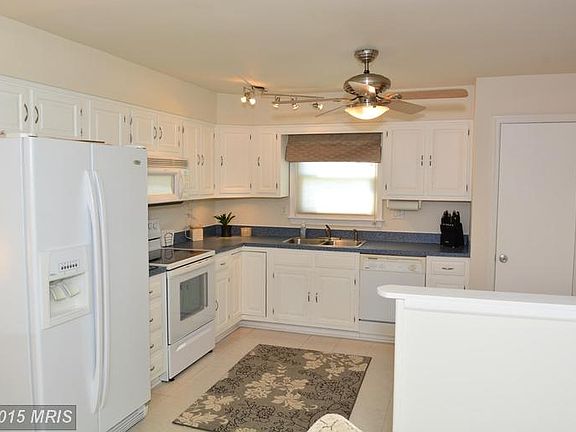 5th image of 39750 Daniel Cir
