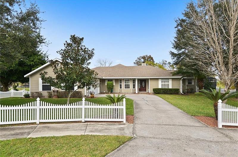 1st image of 309 Weir Dr
