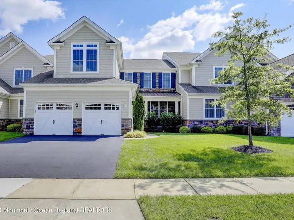 12 Lennox Court, Holmdel, NJ 07733