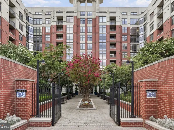 1021 N Garfield St, Arlington, VA