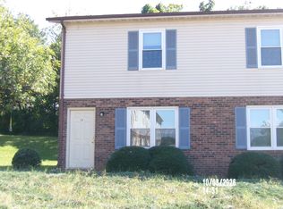1735 1st Ave NW #11, Hickory, NC 28601