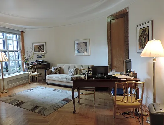 Sold by essential NEW YORK Real Estate | media 3