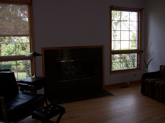 4th image of 6 Moorings Dr