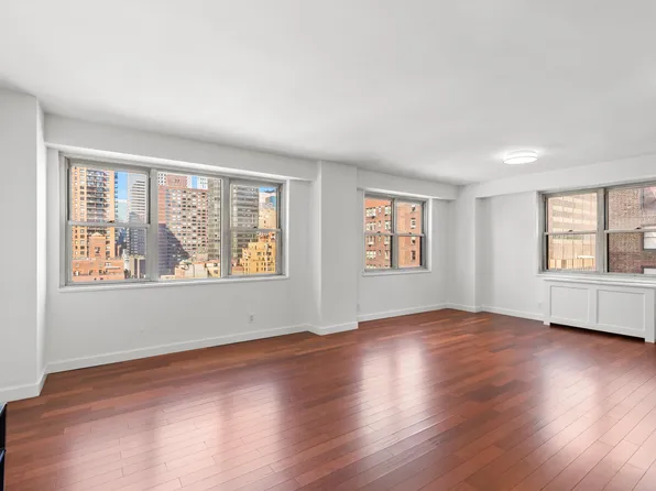 400 East 54th Street image 1 of 18