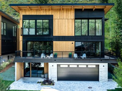 400 Sage Rd, Ketchum, ID, 83340