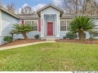 9005 NW 9th Ln, Gainesville, FL 32606