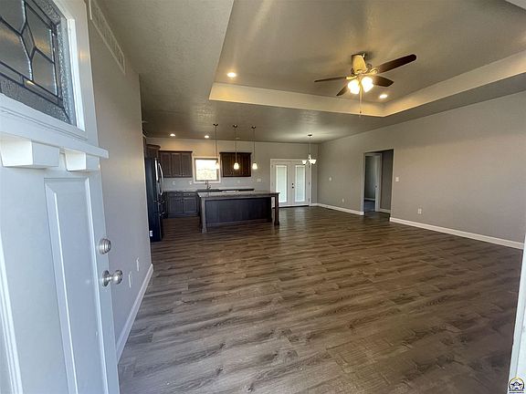 2nd image of 4820 NW Redwood Dr