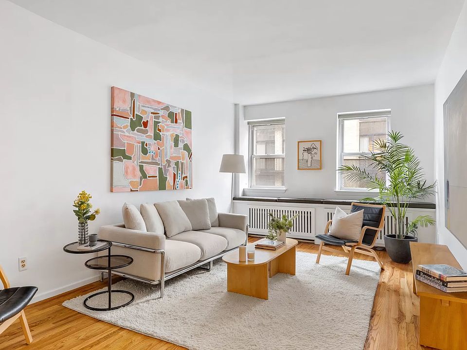 1st image of 222 E 24th St APT 4A